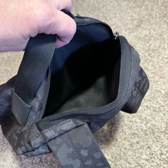 Lululemon City Adventurer Animal Print Backpack main image 5